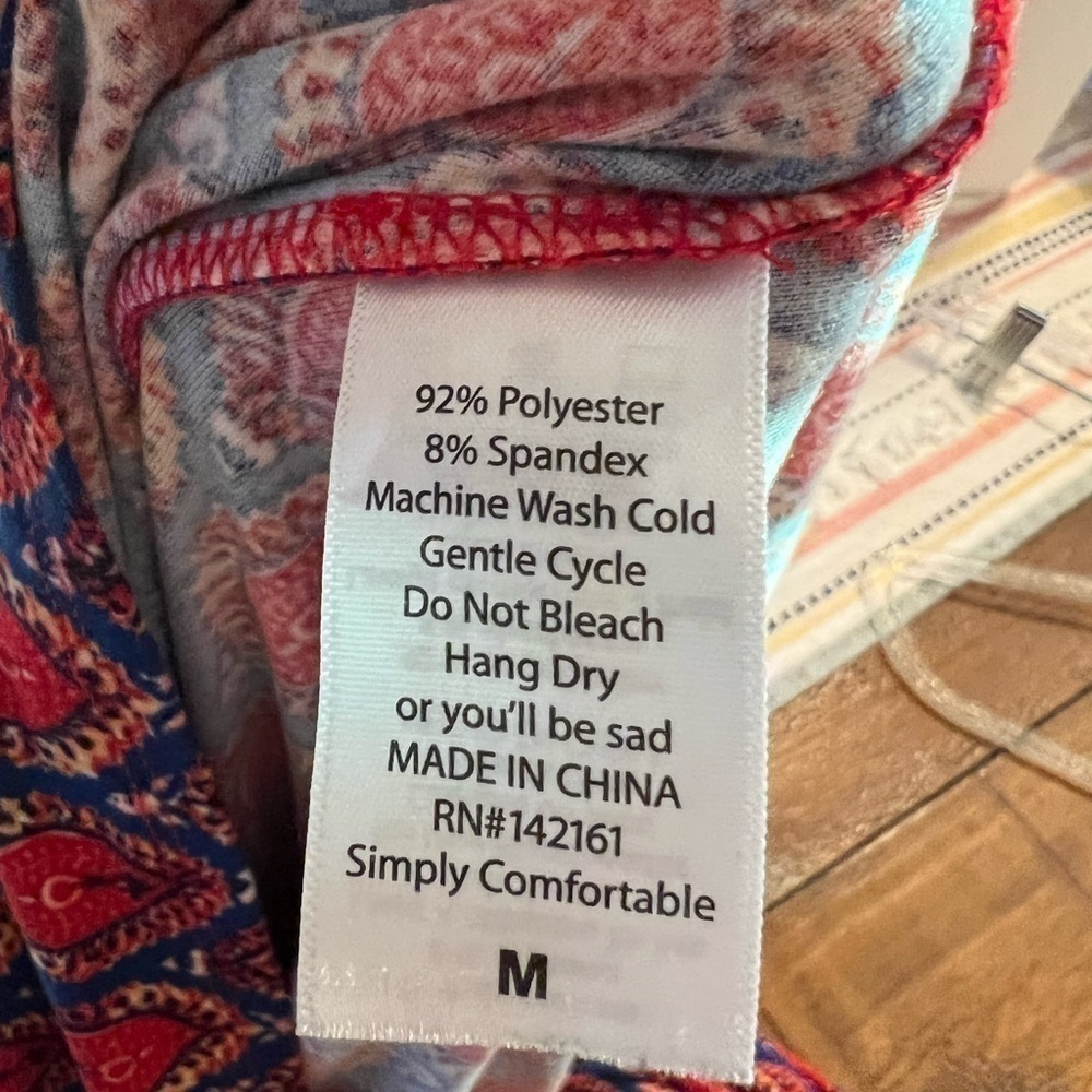 𝅺LULAROE Julia dress - Picture 4 of 4